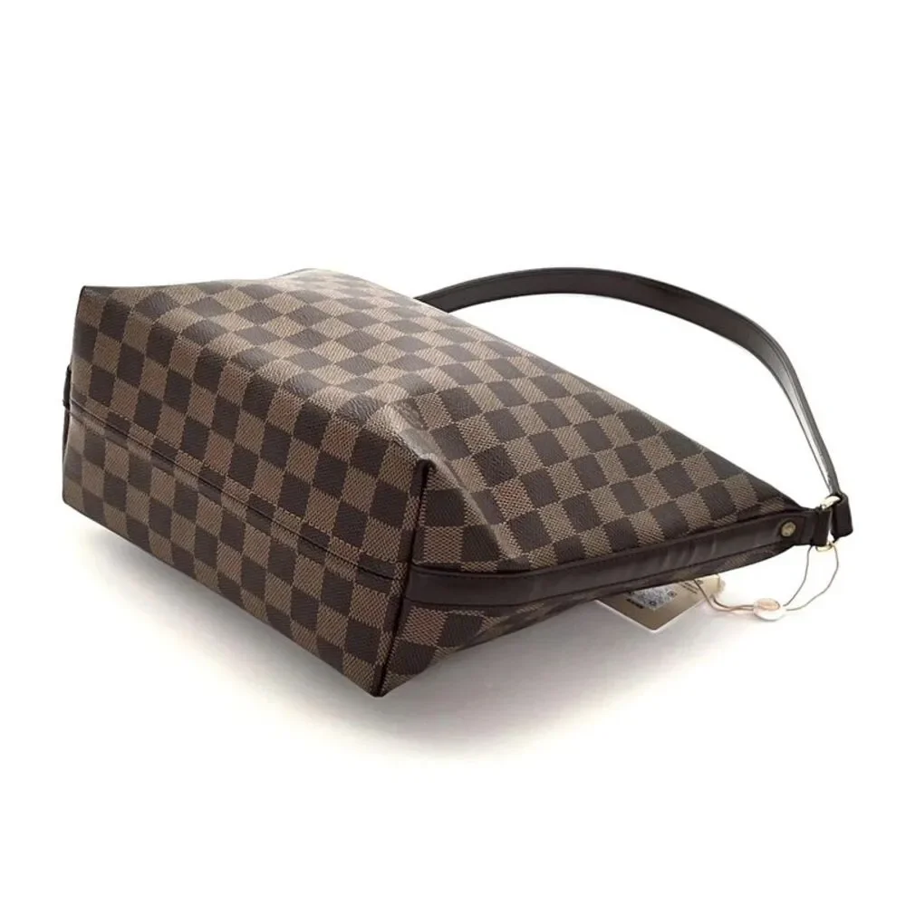 Louis Vuitton Women Pre-Loved Bag Very Good Condition